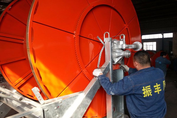 噴灌機生產(chǎn)車(chē)間展示